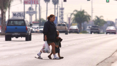 Is jaywalking illegal in Los Angeles